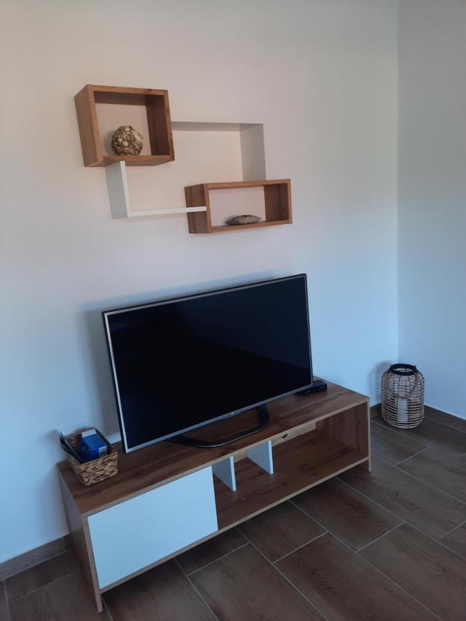 Marovito Appartement Supetarska Draga Buitenkant foto